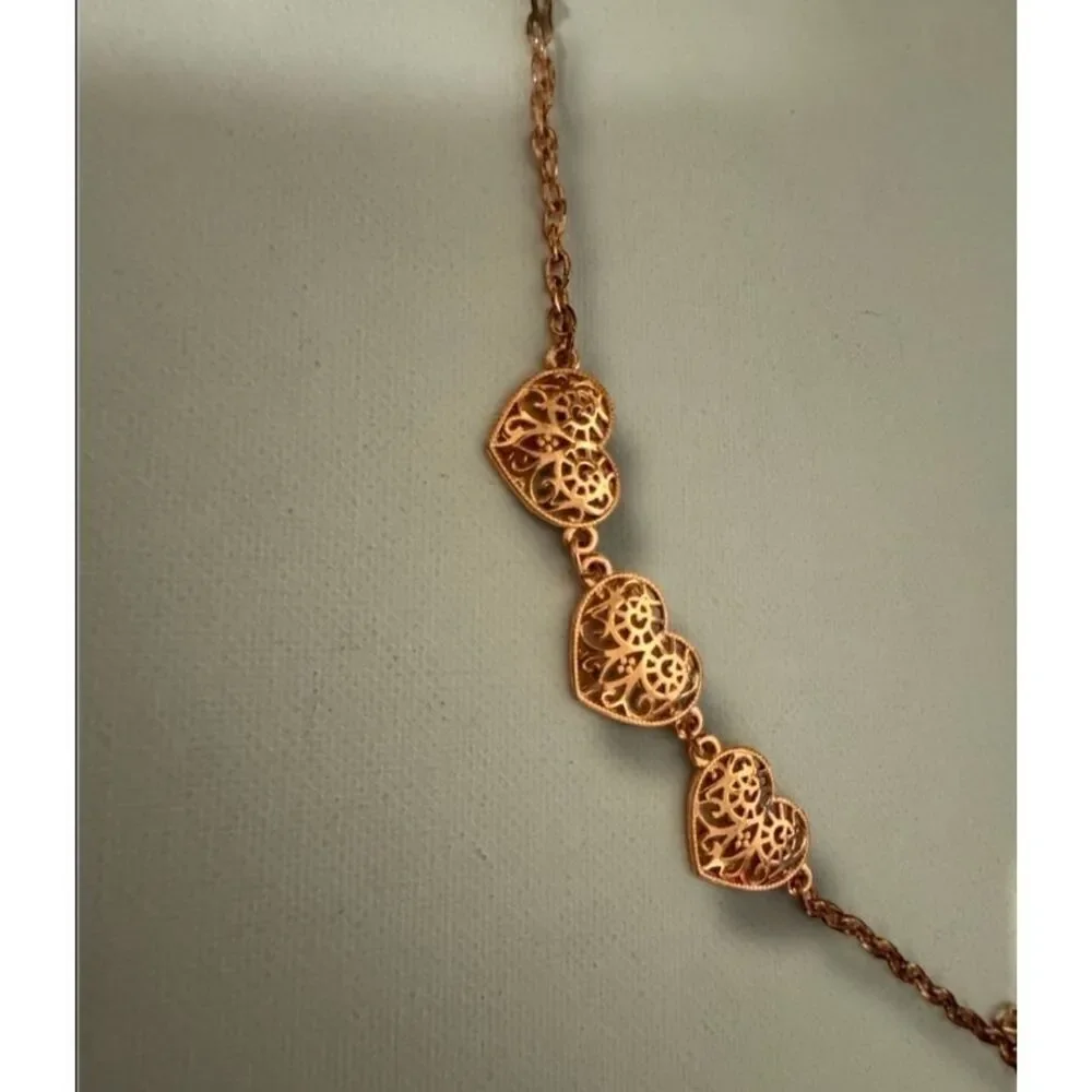 Women's Gold Tone Heart Shaped Charm Adjustable Chain Bracelet Dainty Feminine